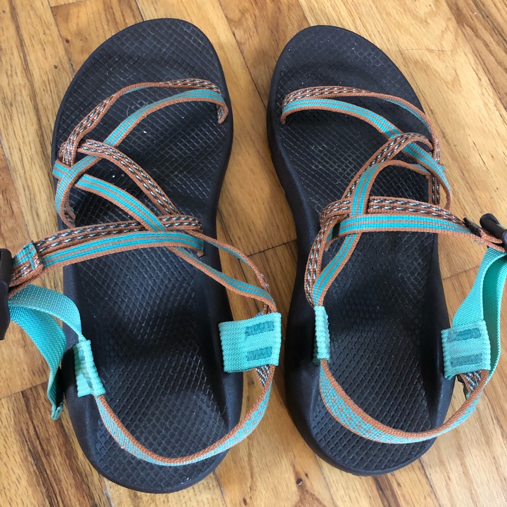 Women’s 11 Chacos Sandals. Worn 2x. Neutral colors